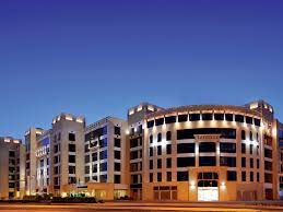 دليل وفندق موفنبيك الممزر في دبي