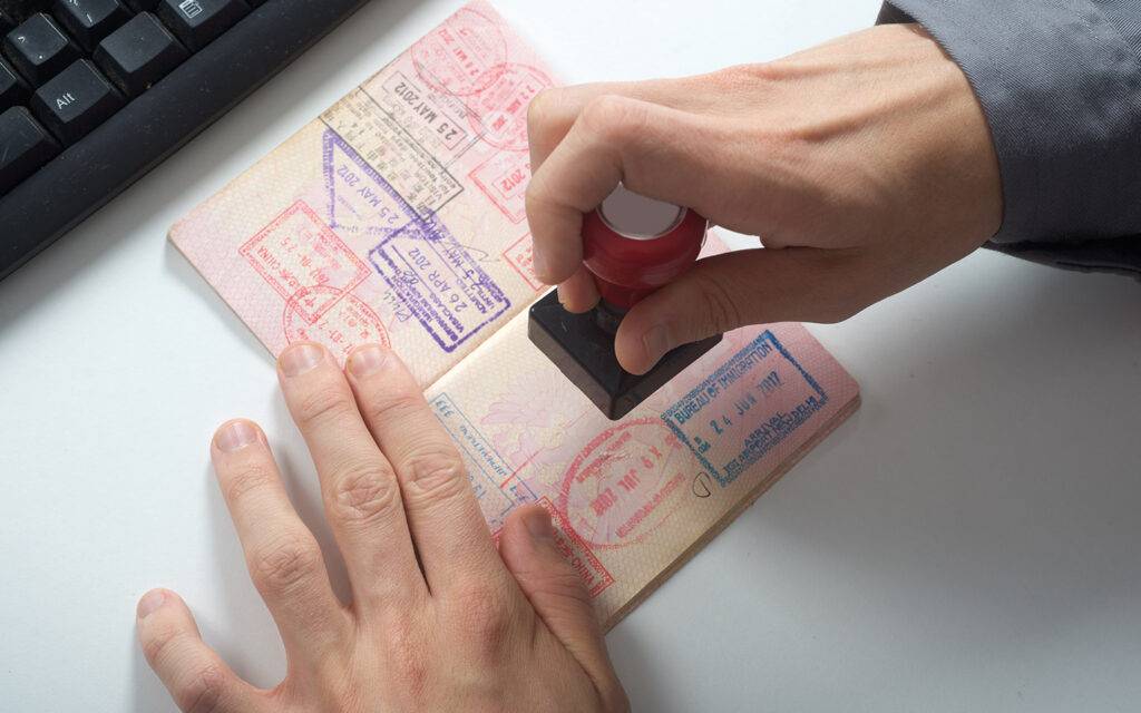 شروط الحصول على تأشيرة دخول للمناطق الحدودية في الإمارات