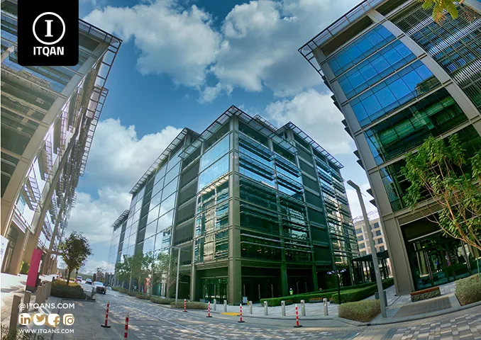 دليلك لتسجيل شركة في مركز دبي المالي العالمي (DIFC) يتناول جميع المعلومات الضرورية للبدء والإجراءات والفرص.