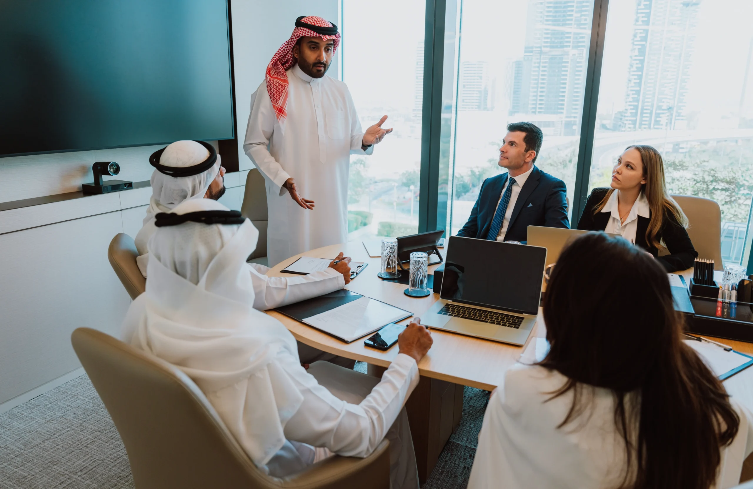 مستشارو إتقان يجيبون عن الأسئلة المتكررة للمستثمرين